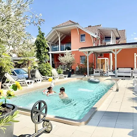 Lelle Udvar 5 Ac Free Parking 아파트 *
