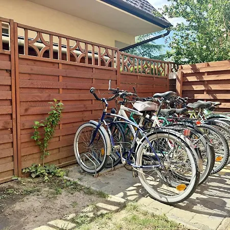아파트 Lelle Udvar 5 Ac Free Parking 발라톤엘